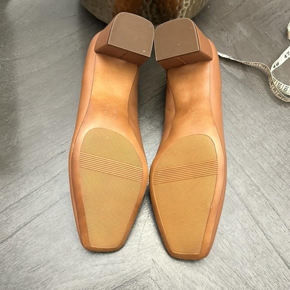 Naturalizer KARINA Block Heel Pumps (WIDE) - Picture 4 of 9